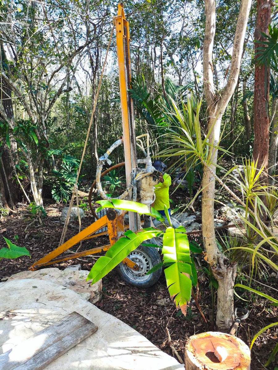 Exploracion geotecnica en zona selvatica — Zamaji